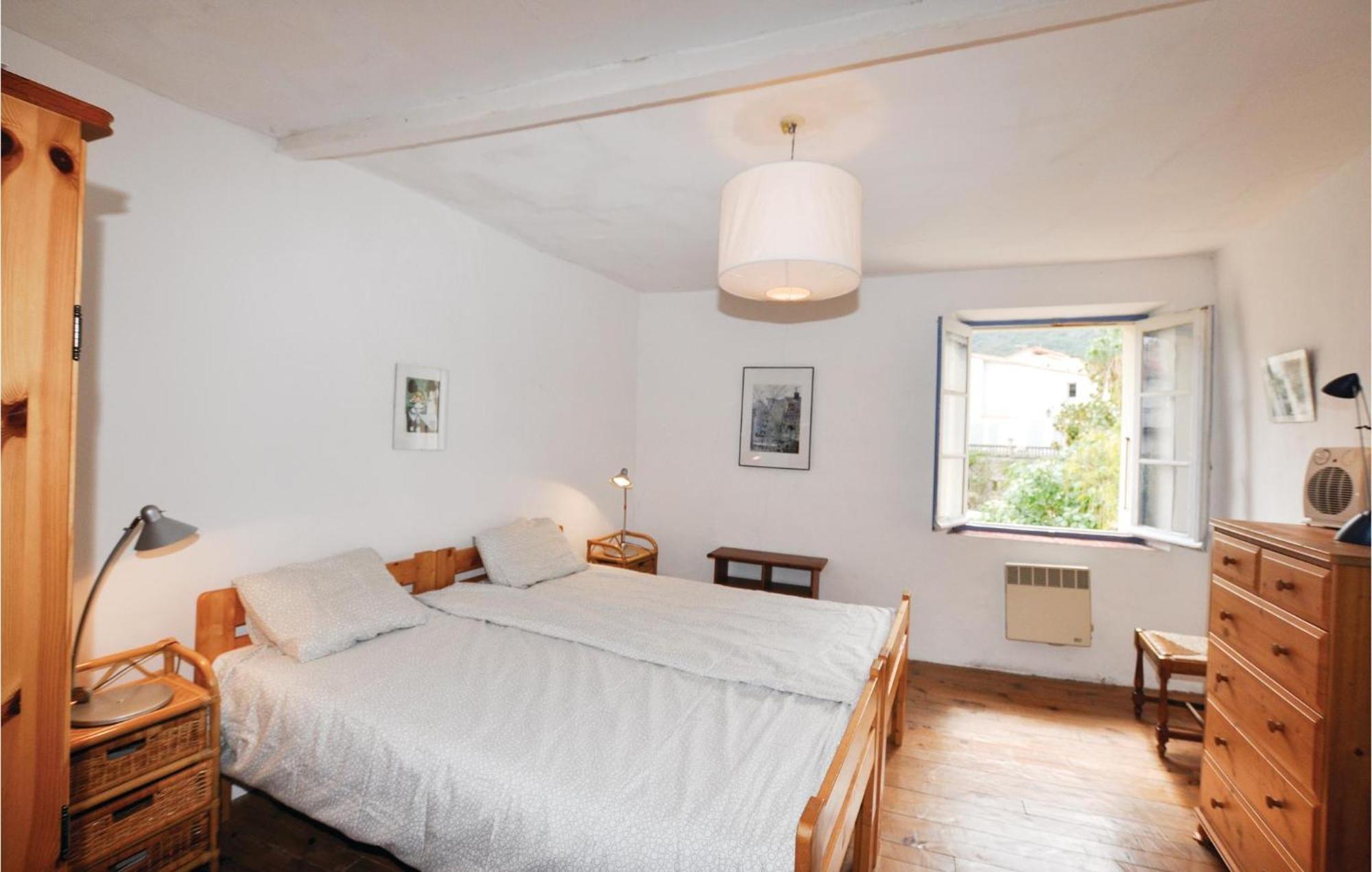 Amazing Home In Ceret With Wifi Kültér fotó